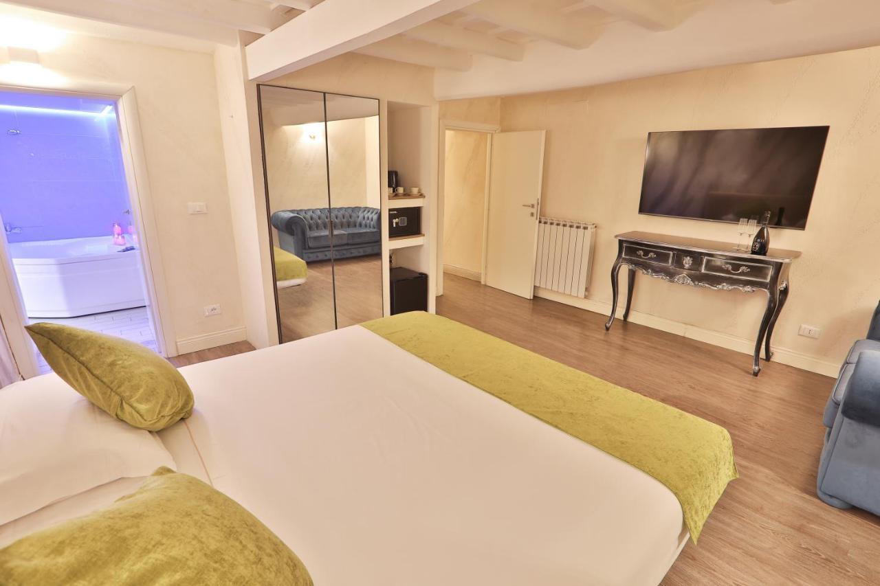 Grottini Luxury Suites ~ Pantheon Rzym Zewnętrze zdjęcie