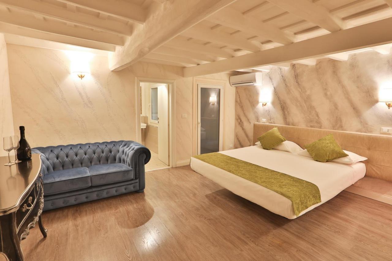 Grottini Luxury Suites ~ Pantheon Rzym Zewnętrze zdjęcie
