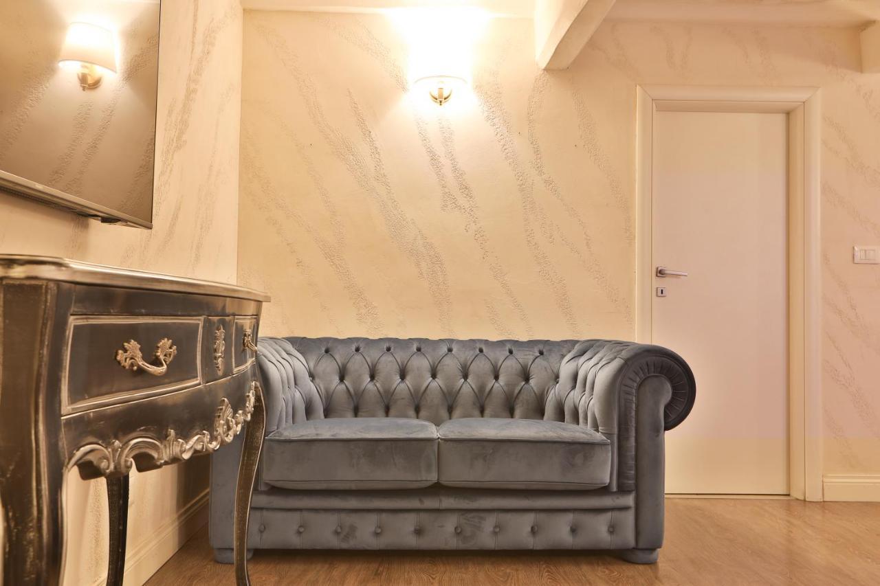 Grottini Luxury Suites ~ Pantheon Rzym Zewnętrze zdjęcie