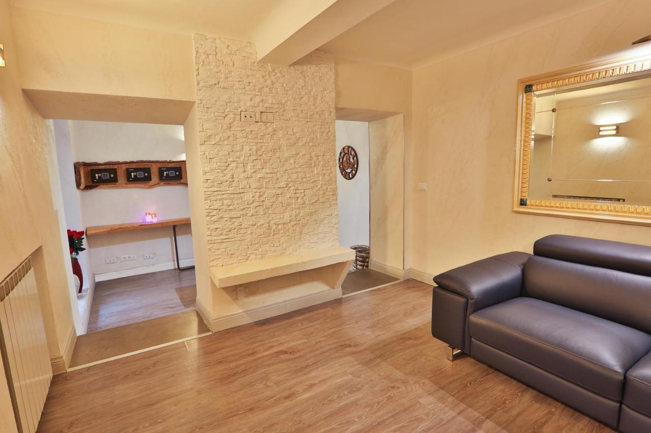 Grottini Luxury Suites ~ Pantheon Rzym Zewnętrze zdjęcie